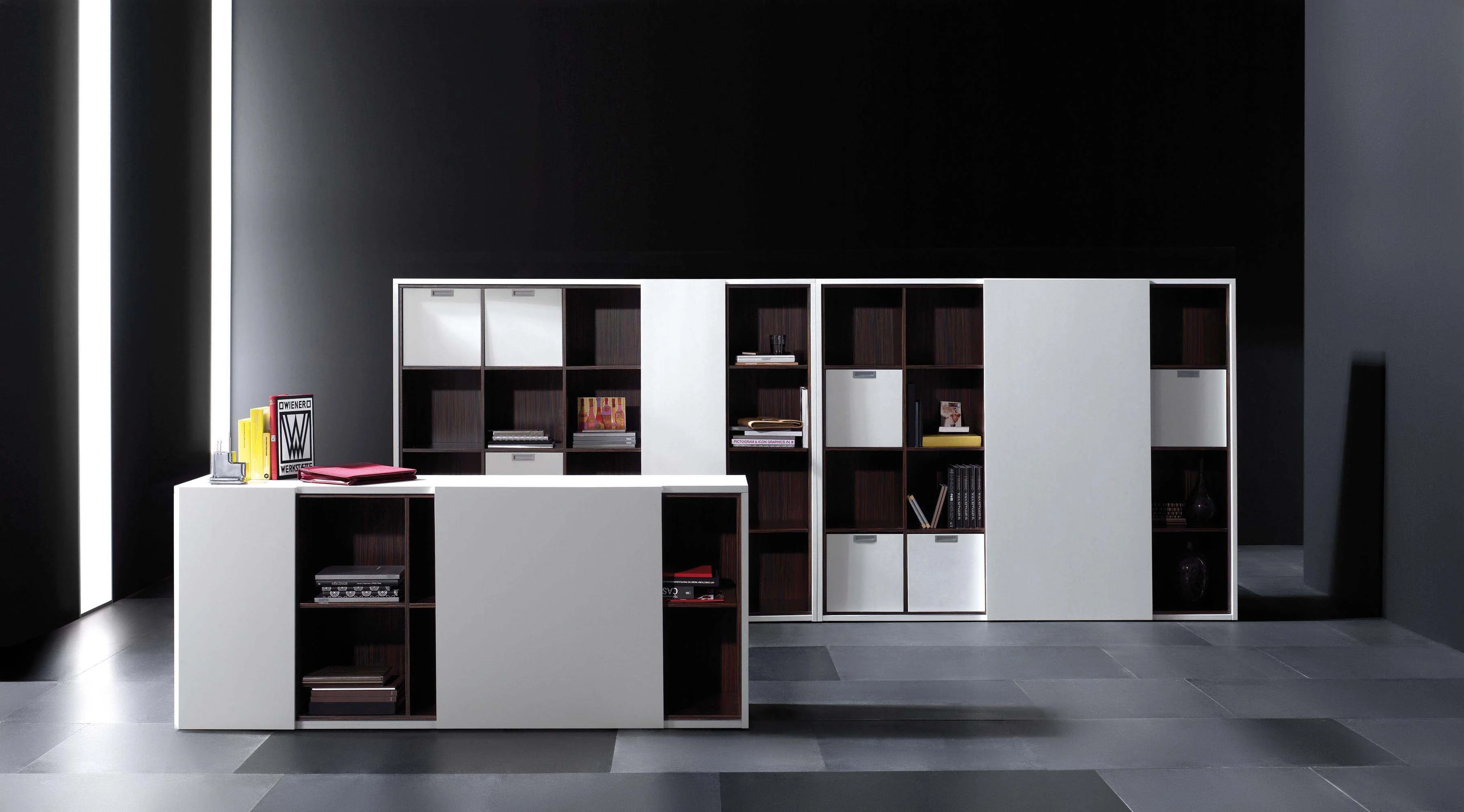 Armarios y archivo — VEKTOR CABINET