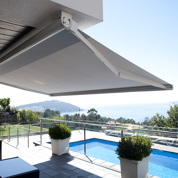 Cortinas y persianas — TOLDO EXTERIOR 02